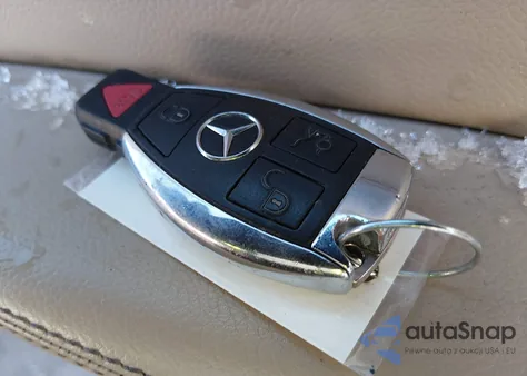 2012 Mercedes-Benz Gl 450 4Matic z USA, uszkodzony, nr VIN 4JGBF7BE3CA785276